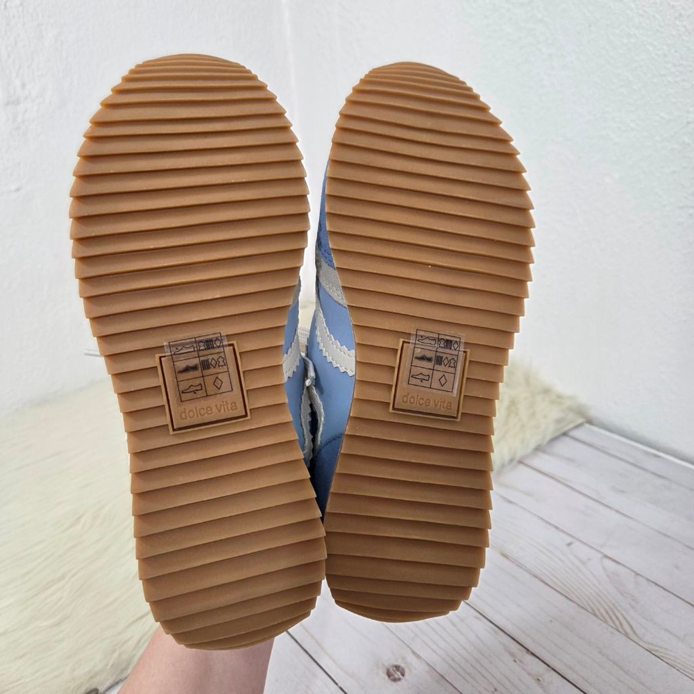 Dolce Vita Emely sneakers light pastel blue suede tan yellow women's Size 7 New - Picture 5 of 6
